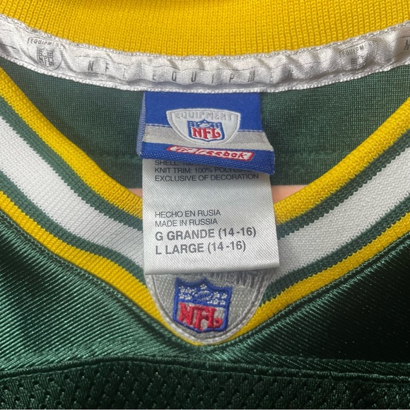 Reebok Green Bay Packers Brett Farve jersey - Picture 5 of 5